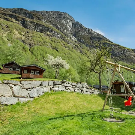 Grande Hytteutleige Og Vakantiepark Geiranger