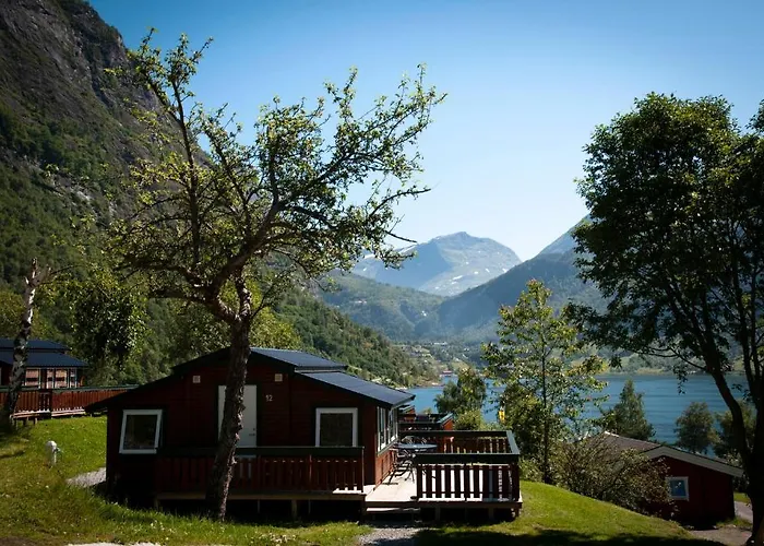 Grande Hytteutleige Og 2* Geiranger