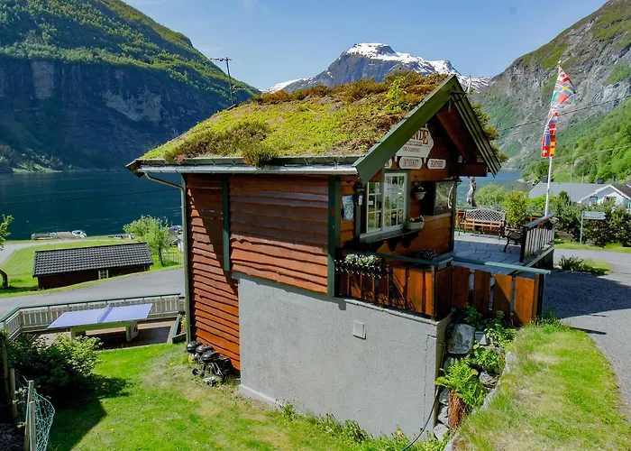Grande Hytteutleige Og 2* Geiranger