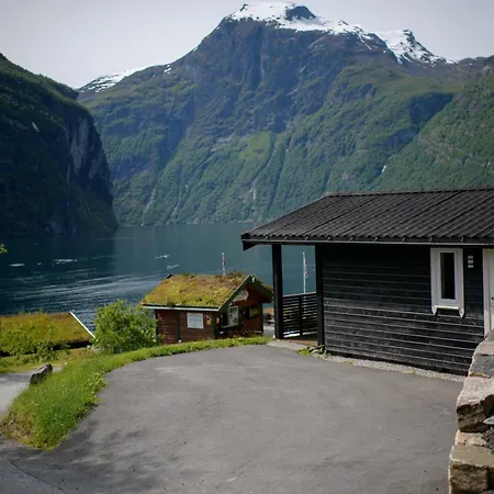 Grande Hytteutleige Og Holiday park Geiranger