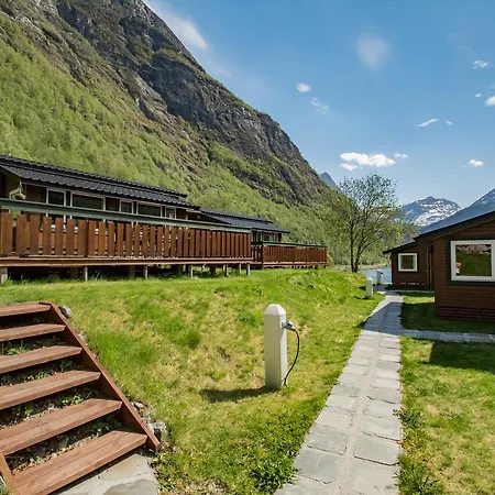 Grande Hytteutleige Og Geiranger